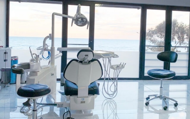 pepuza dental atakum diş kliniği